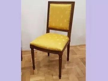 XVl. Lajos stílusú szék, más kárpittal XVl. Lajos stílusú szék, más kárpittal